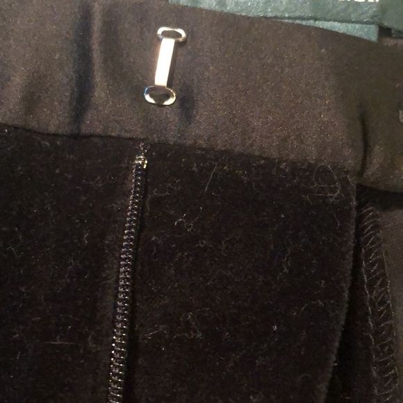 Lauren Ralph Lauren velvet pants w/satin waistband/hidden button front zipper - Picture 8 of 9